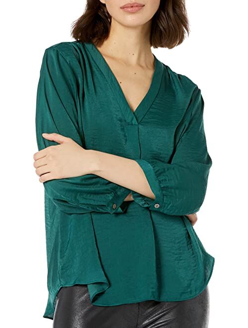 Vince Camuto 3/4 Sleeve V-Neck Rumple Blouse