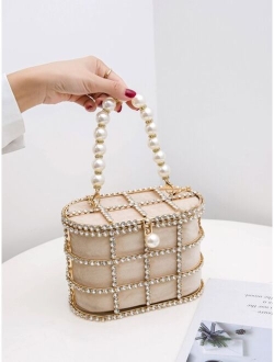 2020 new portable diamond metal hollow velvet evening bagTotes