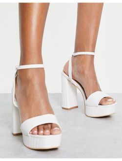 Glamorous espadrille platform heel sandals in white