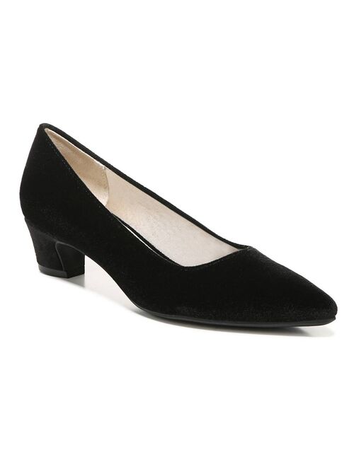 LIFESTRIDE Minx Pumps