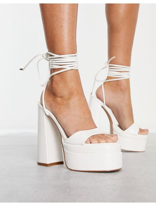 SIMMI Shoes Simmi London platform heeled sandals in white