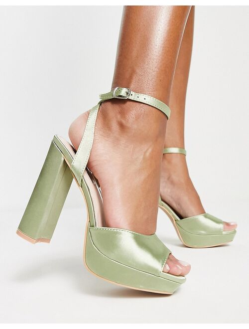 Be Mine Vanyaa platform heeled shoes in sage green