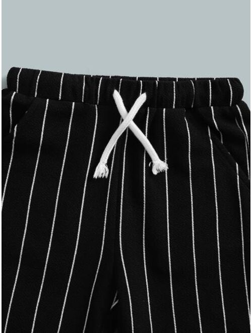 SHEIN Toddler Boys Letter Striped Pattern Tee Drawstring Waist Shorts