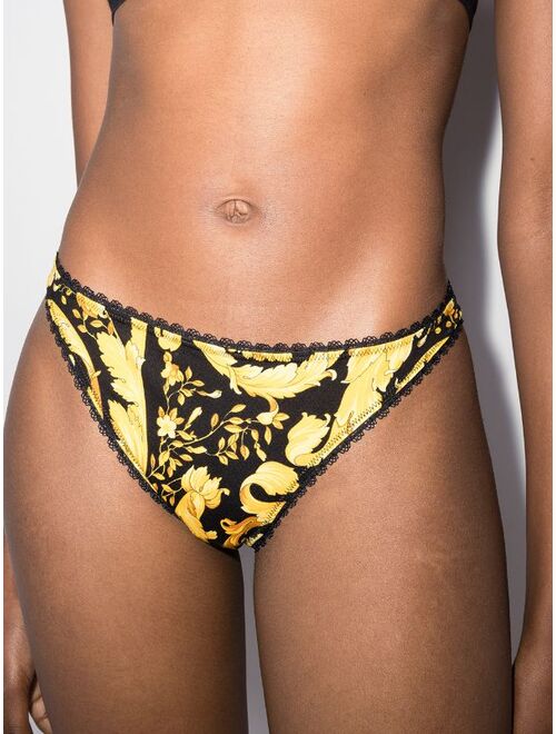 Versace Barocco-print thong