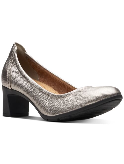 CLARKS Women's Neiley Pearl Slip-On Pumps