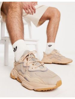 Ozweego sneakers in pale nude beige