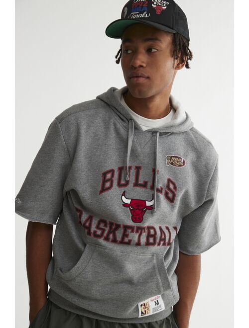 Mitchell & Ness Chicago Bulls NA Short Sleeve Hoodie Sweatshirt