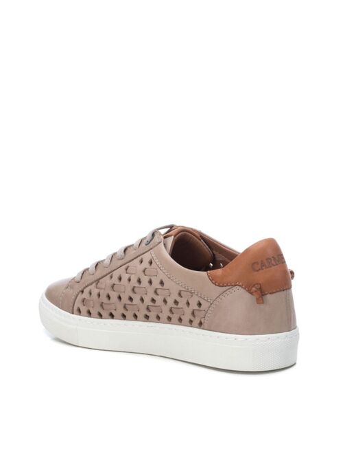 CARMELA Women's Naomi Sneakers