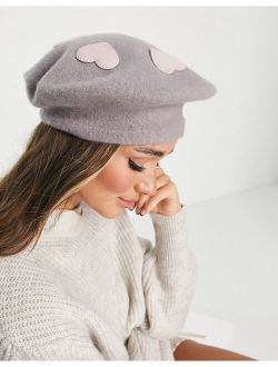 Pieces heart detail beret in light gray