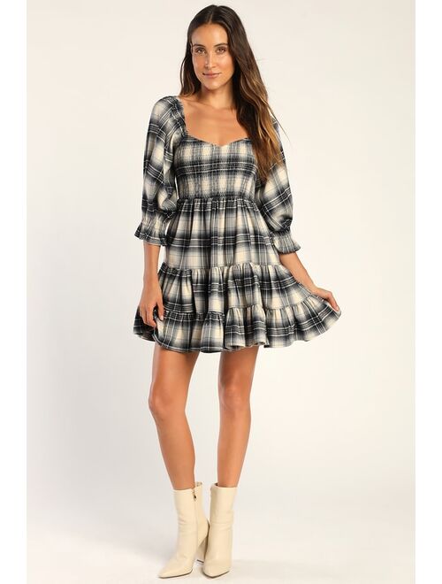 Lulus No One Cuter Navy and White Plaid Puff Sleeve Tiered Mini Dress