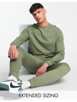 lightweight tracksuit with sweatshirt and skinny sweatpants in khaki