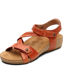 Footwear Women's Universe Sandal