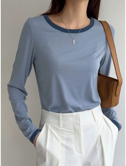 DAZY Round Neck Contrast Binding Tee