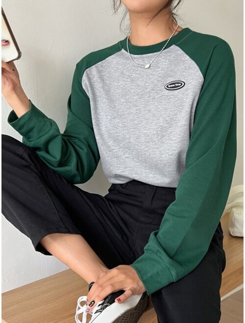 DAZY Letter Patched Colorblock Raglan Sleeve Tee