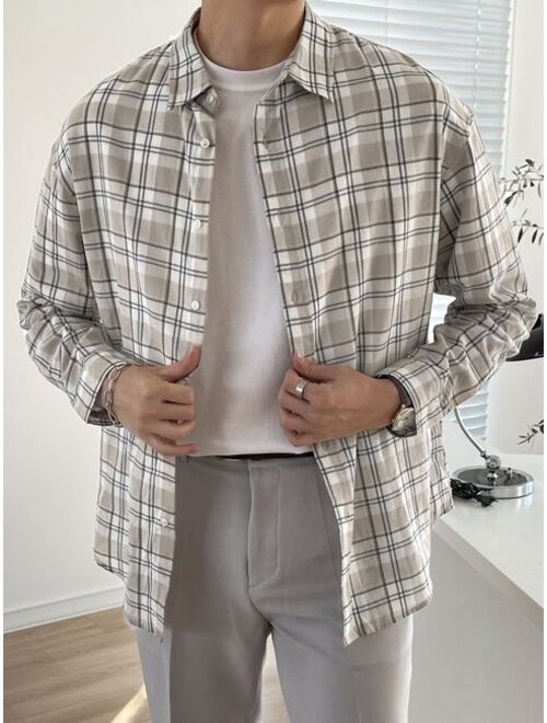 DAZY Men Plaid Print Drop Shoulder Shirt