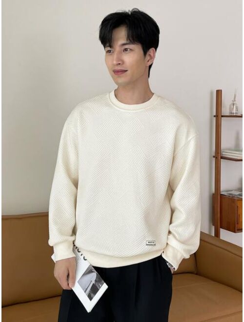 DAZY Men Solid Drop Shoulder Sweatshirt