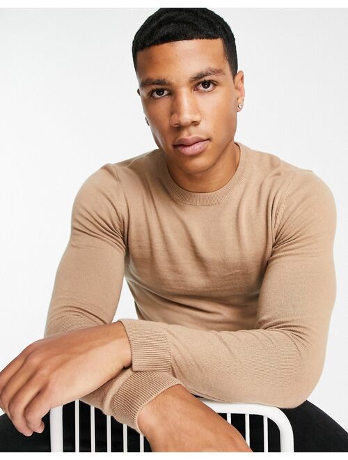 New Look muscle fit knit sweater in camel