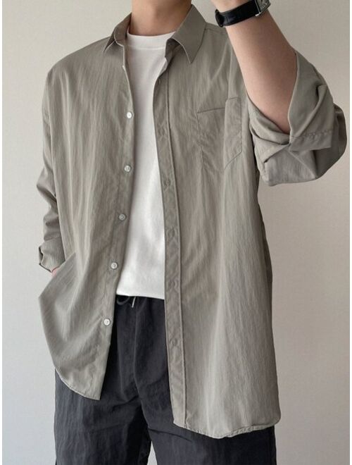 DAZY Men Patched Pocket Drop Shoulder Shirt