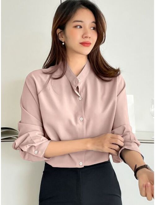 DAZY Solid Button Front Blouse