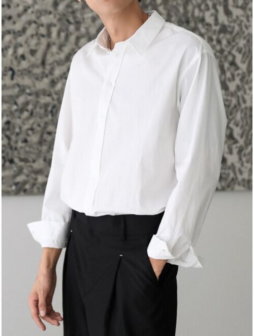 DAZY Men Solid Button Front Shirt