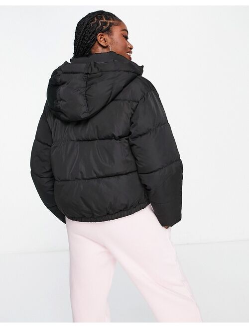 Pull&Bear cropped puffer jacket with hood in black