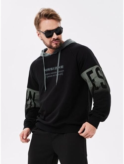 Men Letter Graphic Raglan Sleeve Drawstring Hoodie