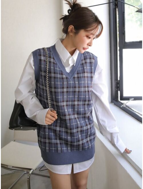 DAZY Plaid Pattern Sweater Vest Without Blouse