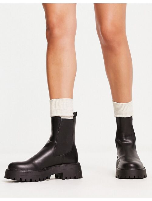 Pull&Bear platform chelsea boot in black