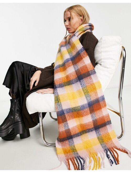 Only oversized soft tassel scarf in tonal check