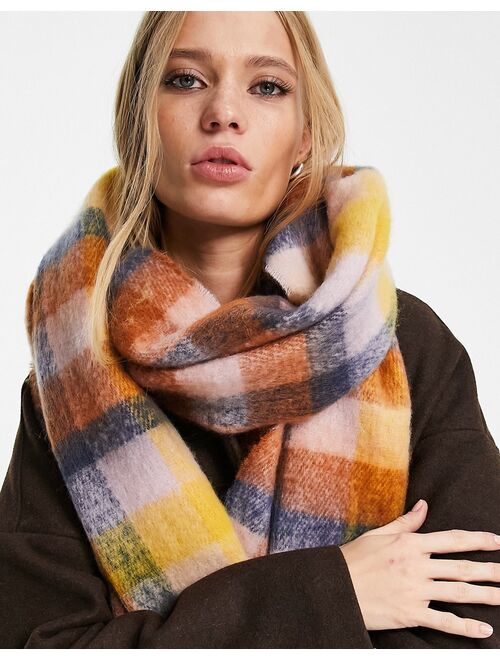 Only oversized soft tassel scarf in tonal check