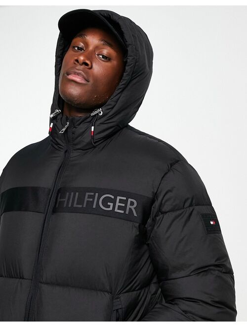 Tommy Hilfiger NY high loft hooded puffer jacket in black