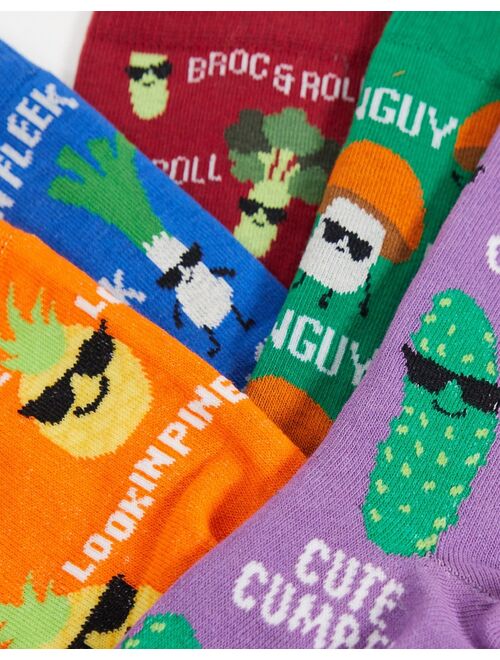 New Look 5 pack printed socks in dark multi