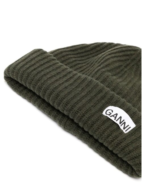 GANNI logo-patch ribbed-knit beanie