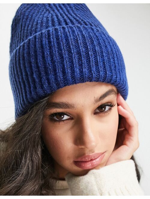 Monki knitted beanie hat in cobalt blue