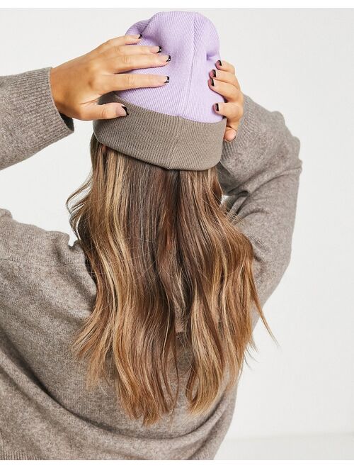 Pieces ribbed beanie in lilac & brown