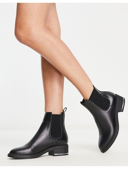 schuh Colette chelsea boots in black