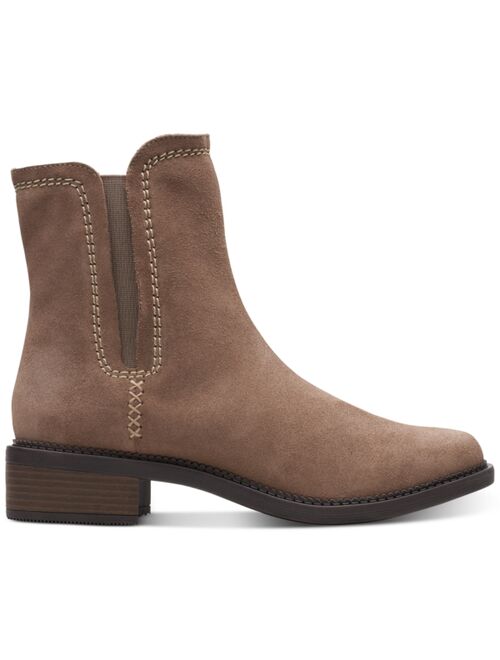 CLARKS Women's Maye Zip Booties