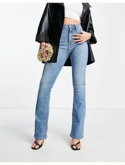 lift and contour power stretch flared jeans in brightwash