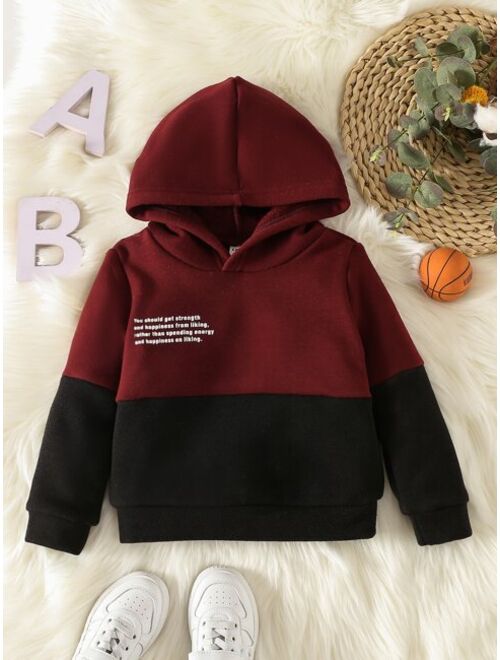 Shein Toddler Boys Two Tone Slogan Graphic Thermal Lined Hoodie