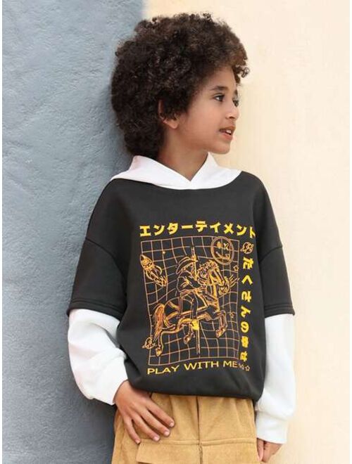 SHEIN Boys Japanese Letter and Figure Graphic Drop Shoulder 2 In 1 Hoodie