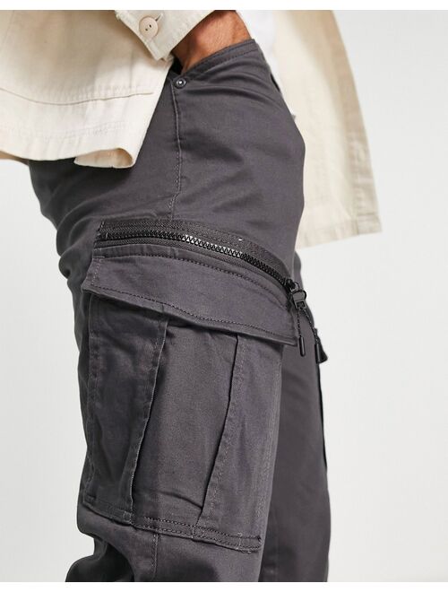 Jack & Jones Intelligence carrot fit cargo pants in gray