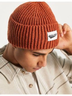 chunky beanie in neppy yarn in burnt orange