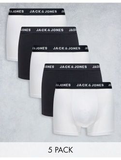5 pack boxer briefs in white and black