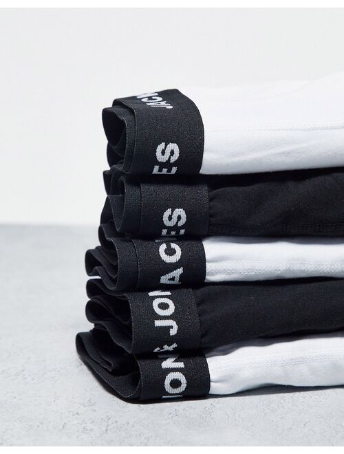 Jack & Jones 5 pack boxer briefs in white and black