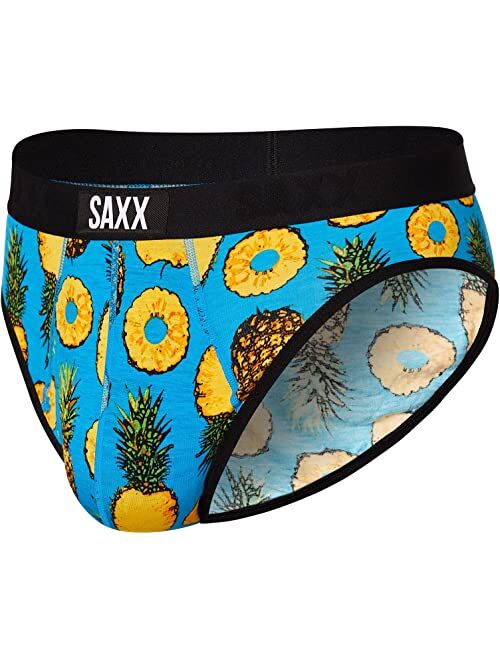 Saxx Underwear Co. SAXX Underwear Men's Briefs – ULTRA Men’s Underwear – Briefs for Men with Built-In BallPark Pouch Support, Core