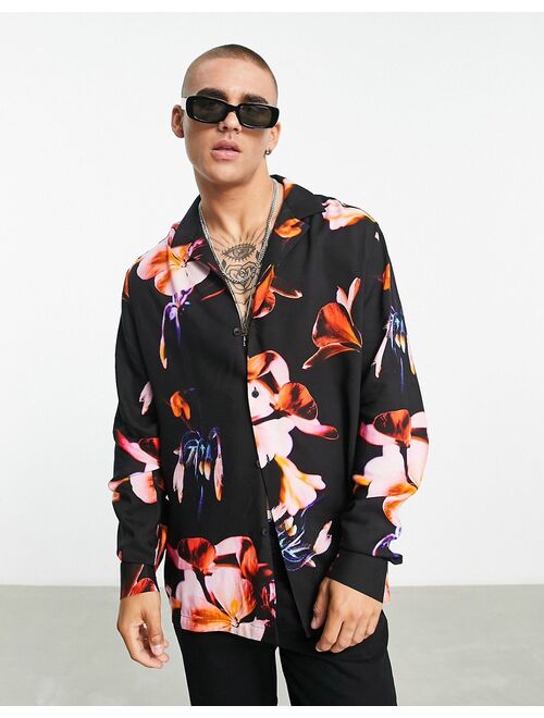 ASOS DESIGN relaxed deep camp collar shirt in black photographic print