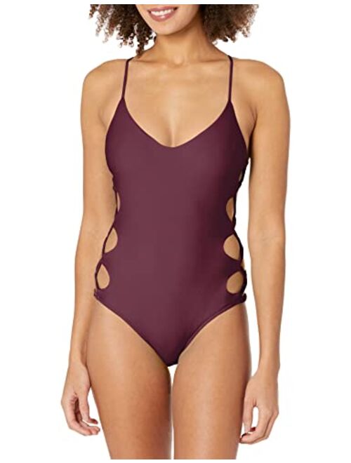 Body Glove Smoothies Crissy Solid One Piece Swimsuit with Strappy Side Detail, Smoothies Snow, Large