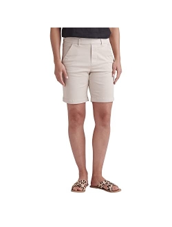 Women's Petite Maddie Mid Rise 8" Pull-on Short