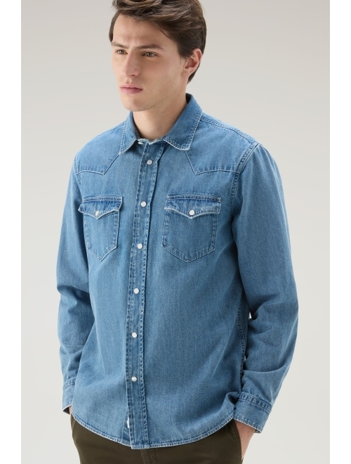 Woolrich chest-pockets denim shirt