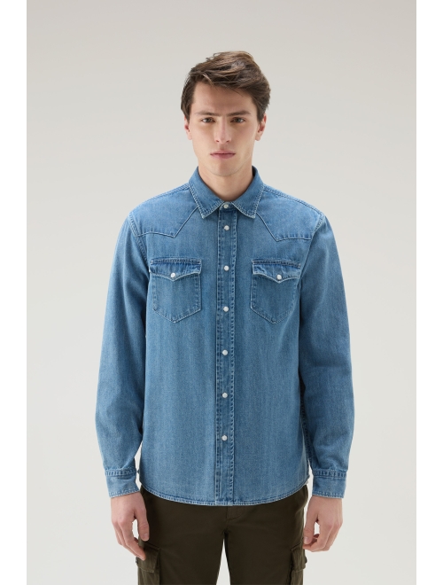 Woolrich chest-pockets denim shirt